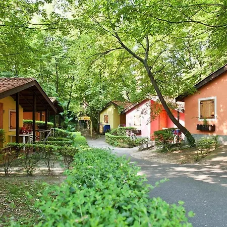 Village Il Paese Di Ciribi Feriehus
